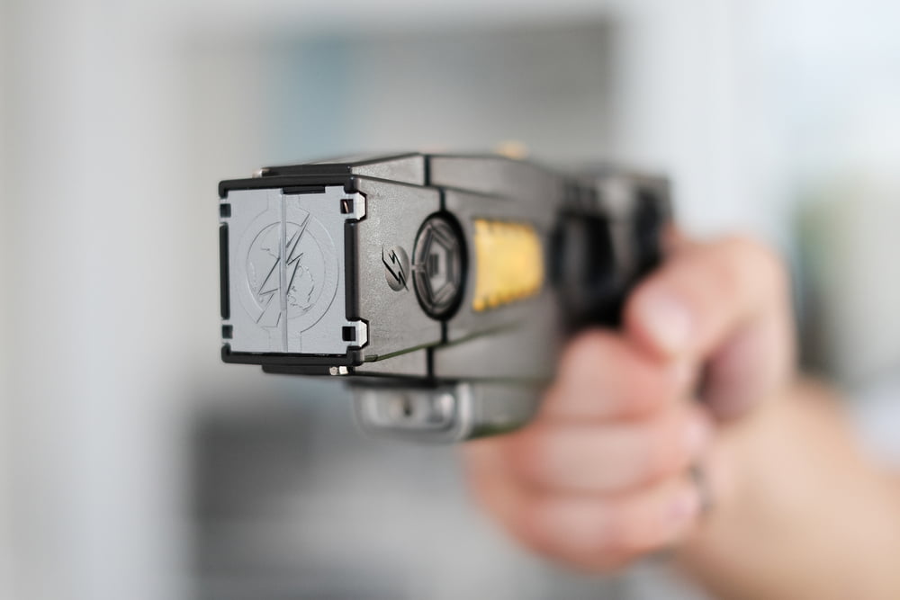 22610 (PC): California Laws Regarding Stun Guns and Batons 1 are tazers legal in california